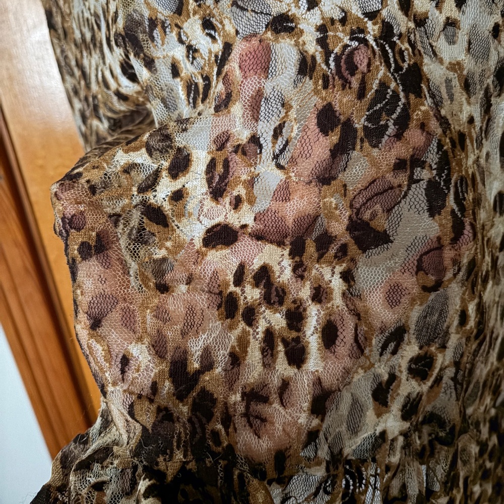 Brown Shear Leopard Print Dress/Top - Picture 7 of 9